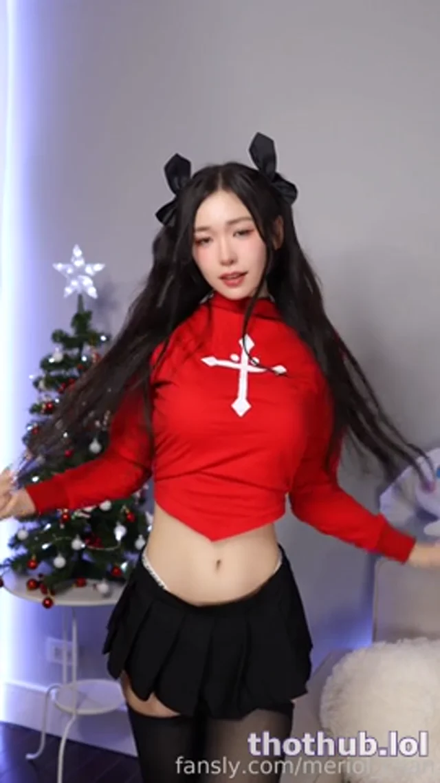 Meriol chan fucks herself with dildo