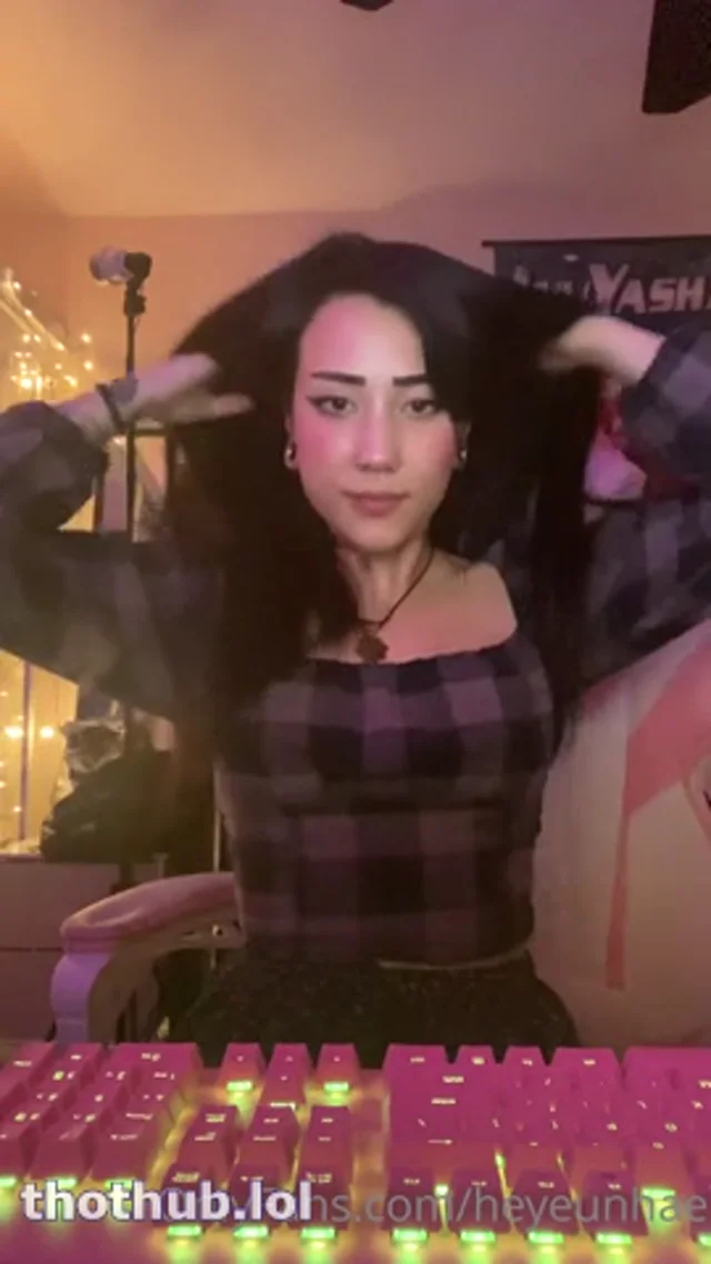 Heyeunhae masturbation ppv