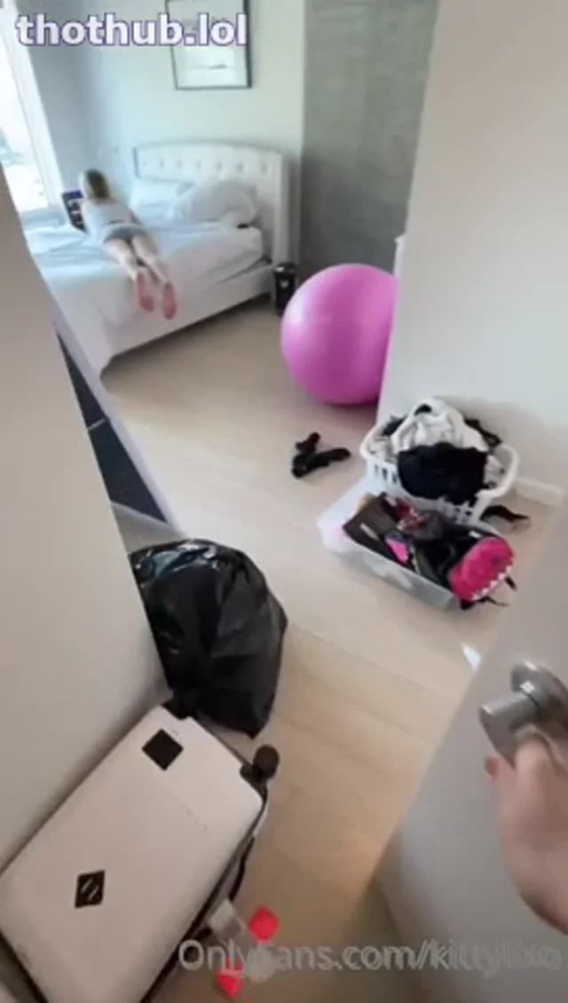 Kitty Li – bg fuck