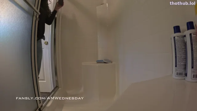 AmWednesday – Shower Shaving & Cumming