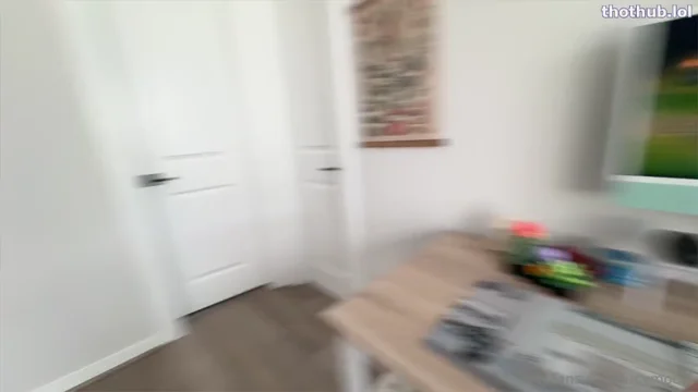 Lucymochi – STOP PLAYING GAME AND CUM ON MY FACE