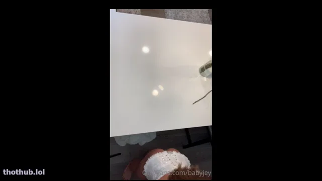 Babyjey/jezzi.xo onlyfans blowjob