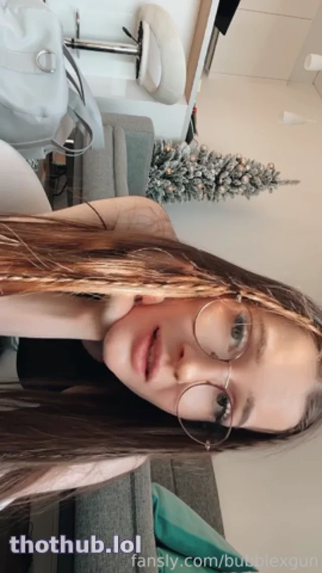 Yoursexwife | bubblexgun