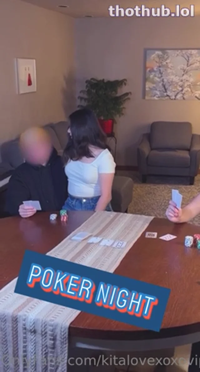 Kitalovexoxo poker night
