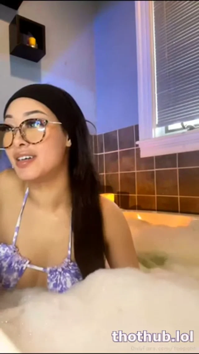 Foopahh- bubble bath live