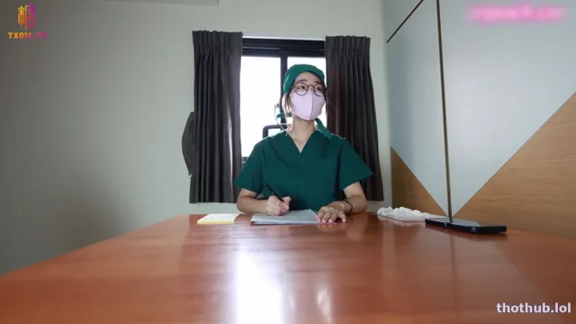 SSRPEACH NURSE TAKING CARE OF HER PATIENT