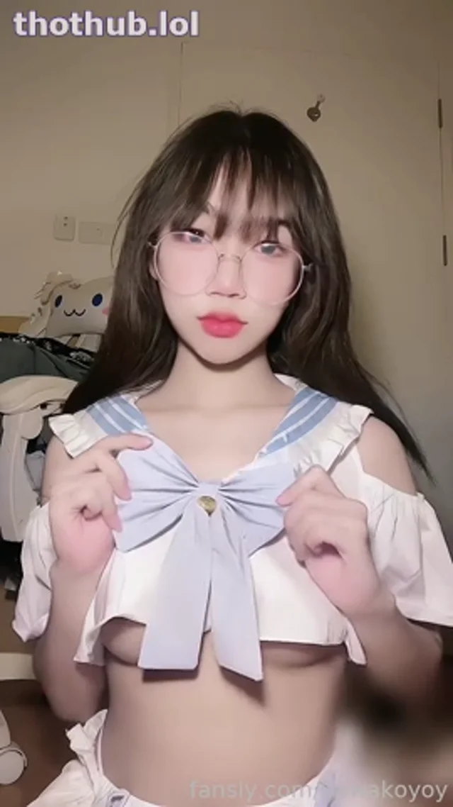 SAWAKOYOY CUTE THAI DILDO SEX