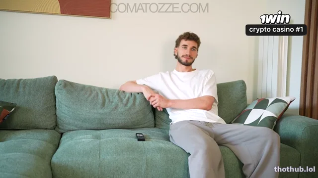 Comatozze – Step Sis just wanted to watch TV, but this happened