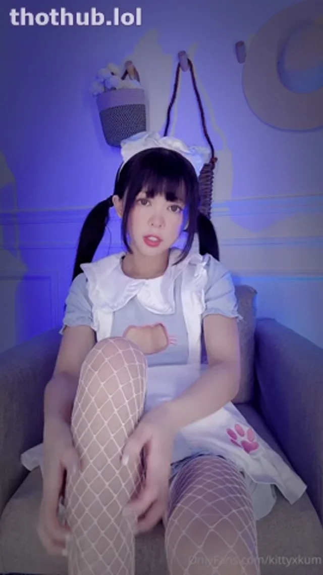 Kittyxkum – i was maid for your pleasure