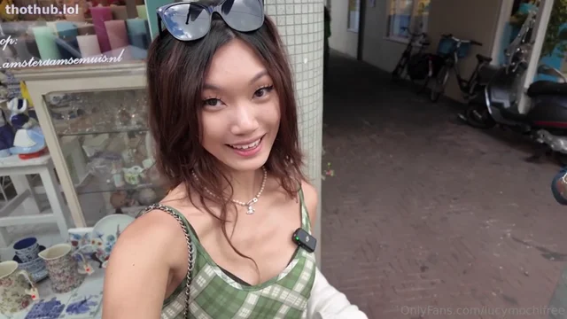 Lucy Mochi – Amsterdam VLOG