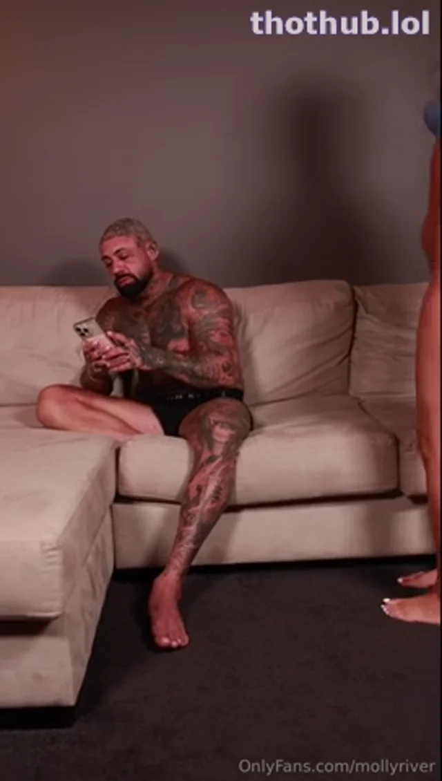 CJPHOENIX and Molly River