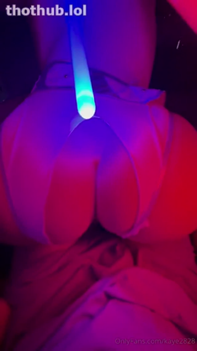 Kaye2828 lightsaber cosplay fuck