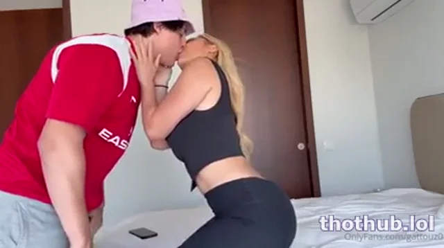 Kazumi Squirts & Gattouz0 bg