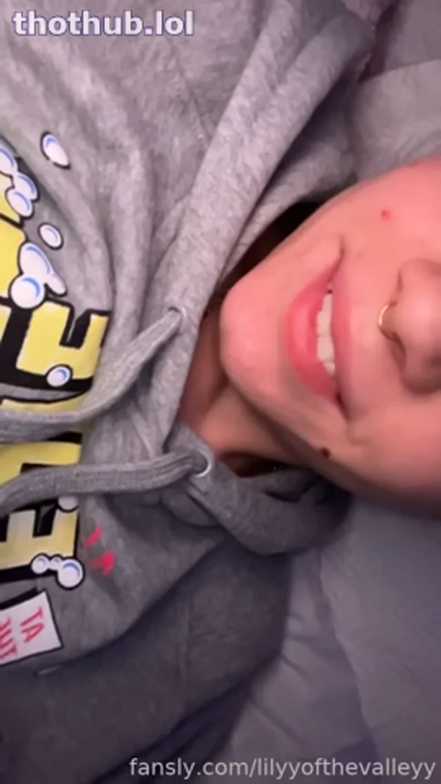 Lily PoV close up squirting solo