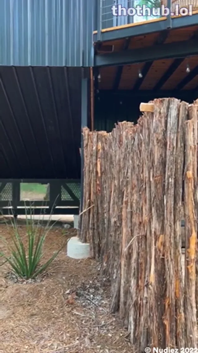 Violet Summers Outside Masturbation Squirt