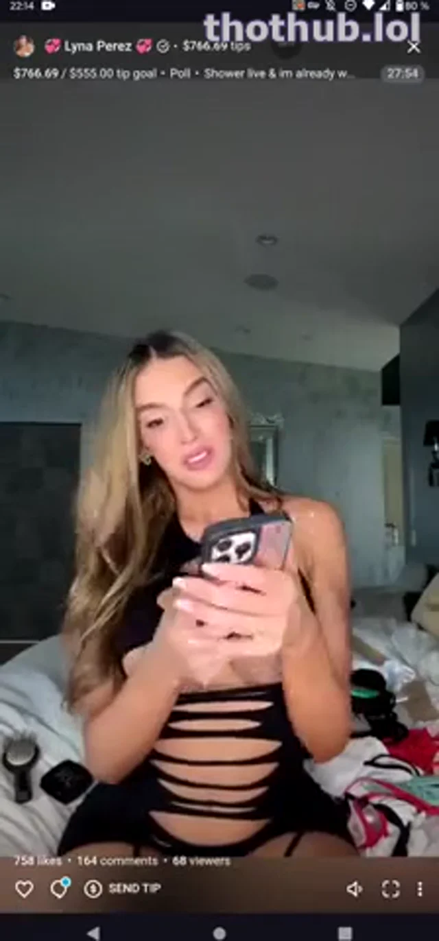 Lyna Perez 30