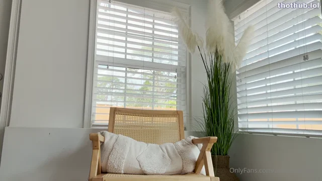 D.D OF – Sundress Chair