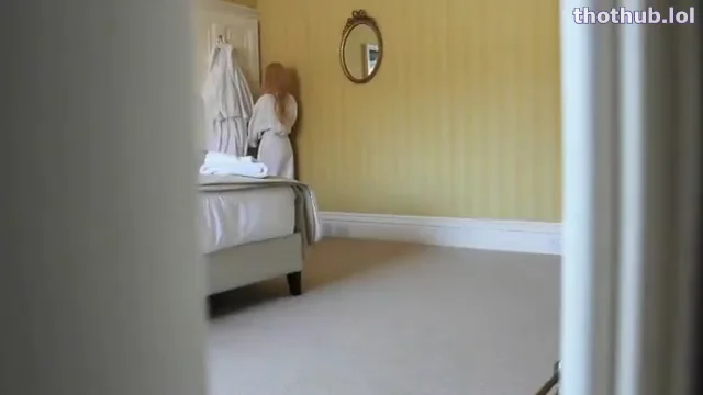 Gemma Hiles – Getting dressed