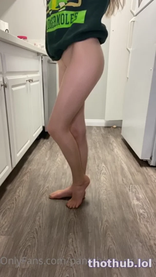 Pantyhose Princess Cleaning