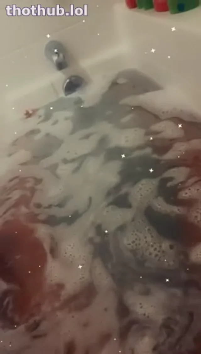 Egirl Sandra showing off legs/toes for Pierre 4