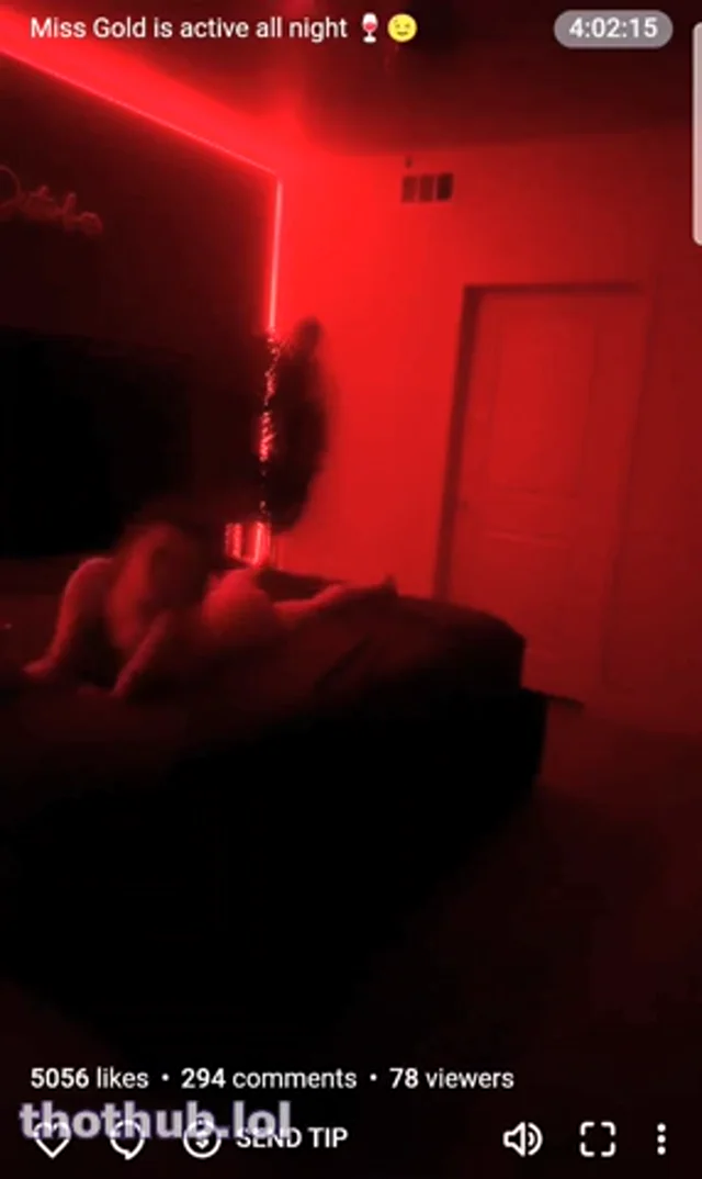 Sara Gold black & red lighting OF LIVE 1/25/25 (3)