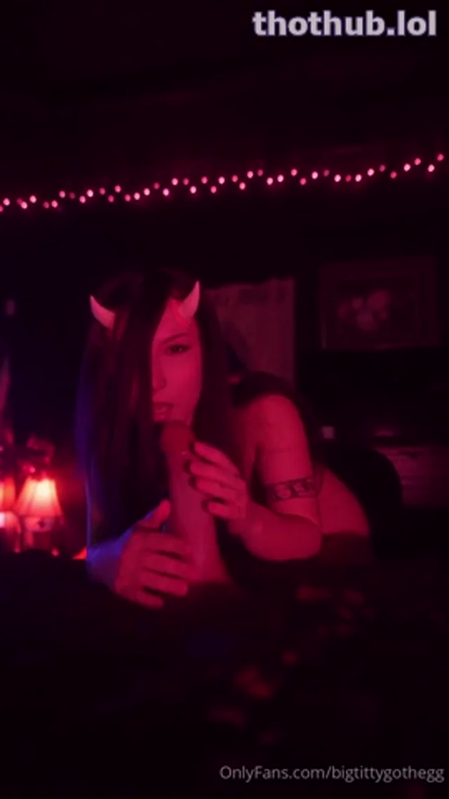 Bigtittygothegg new demon video