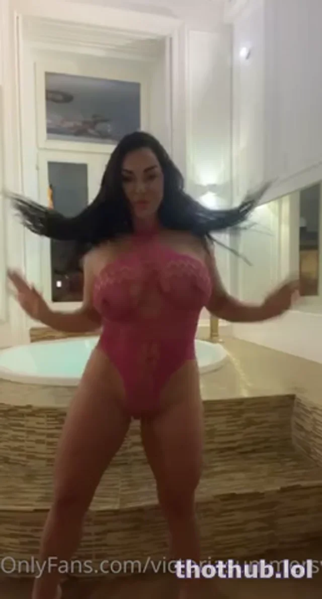 Victoria Summers Pretty in pink Onlyfans