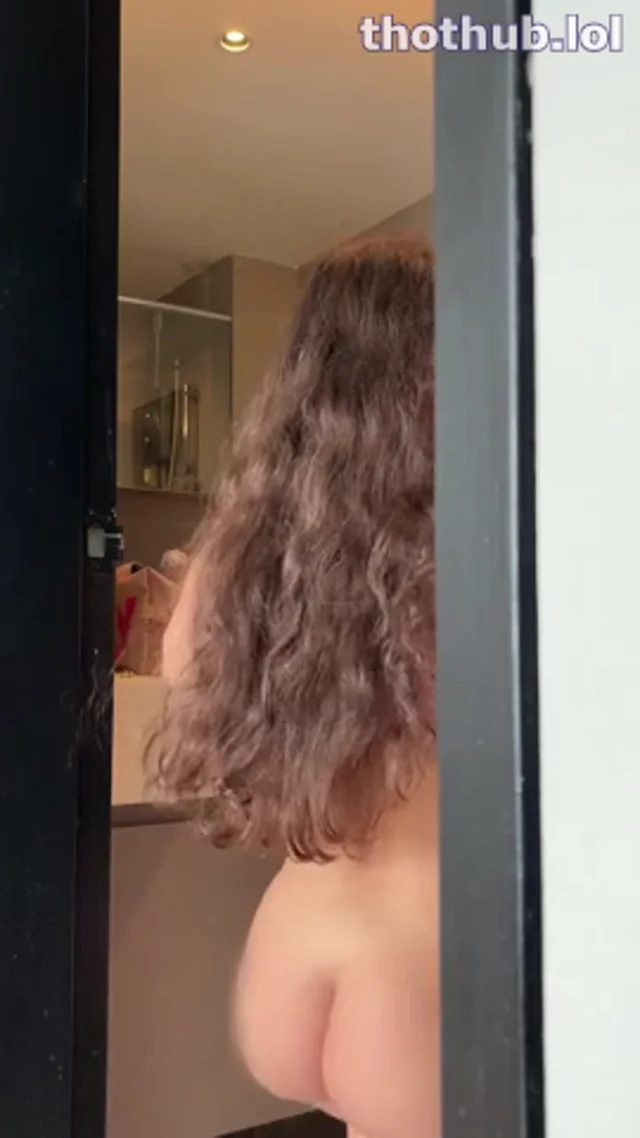 Lola Alphy | lolaalphy Gets Naked