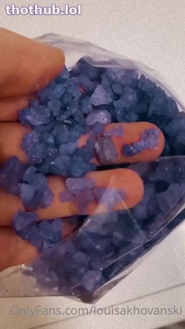 Louisa Khovanski is taking a bath