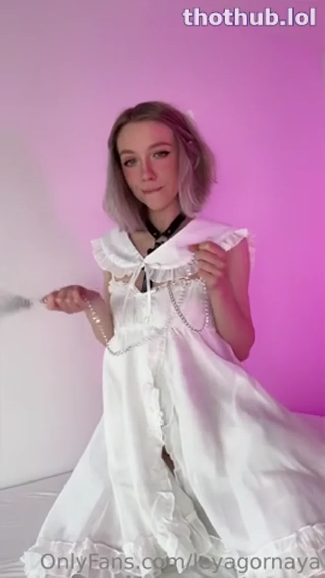 Leya Gornaya (Mylittlerain): Gown