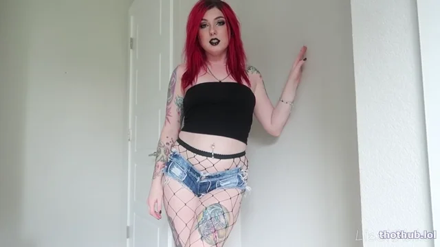 Lizzi Blake – Goth Daughter Fucks Daddy