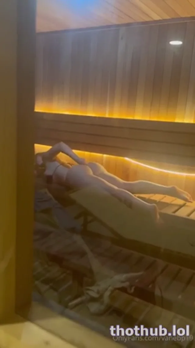 Vanessa Bohorquez sauna sextape