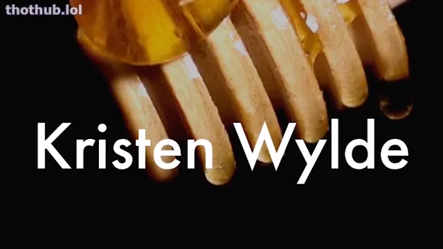 Kristenwylde Lick cum from your friends