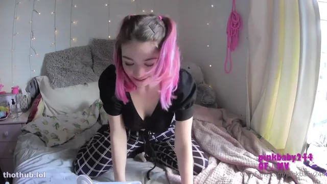 Pinkybaby PoV fuck machine solo