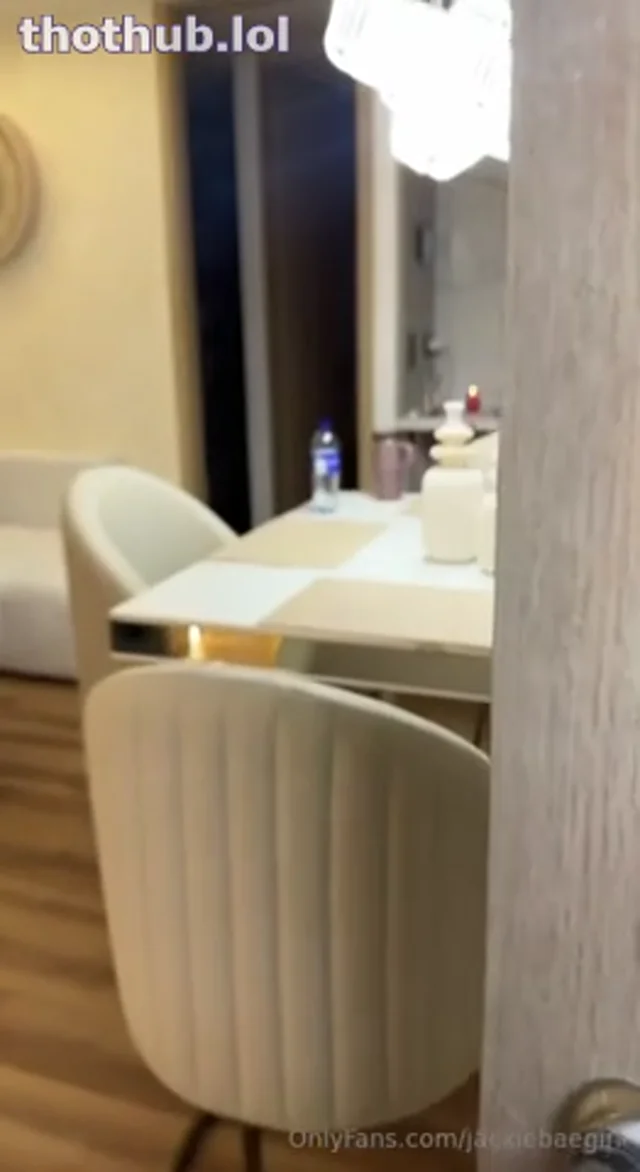 Jackiebabigirl Enjoys A Quickie On The Sofa