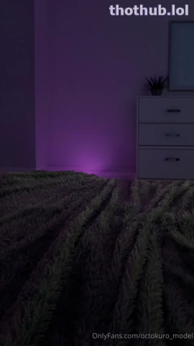 Octokuro – Goth Dildo