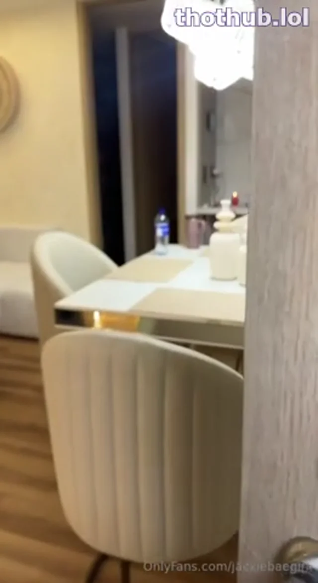 JackieBabiGirl Enjoys A Quickie On The Sofa