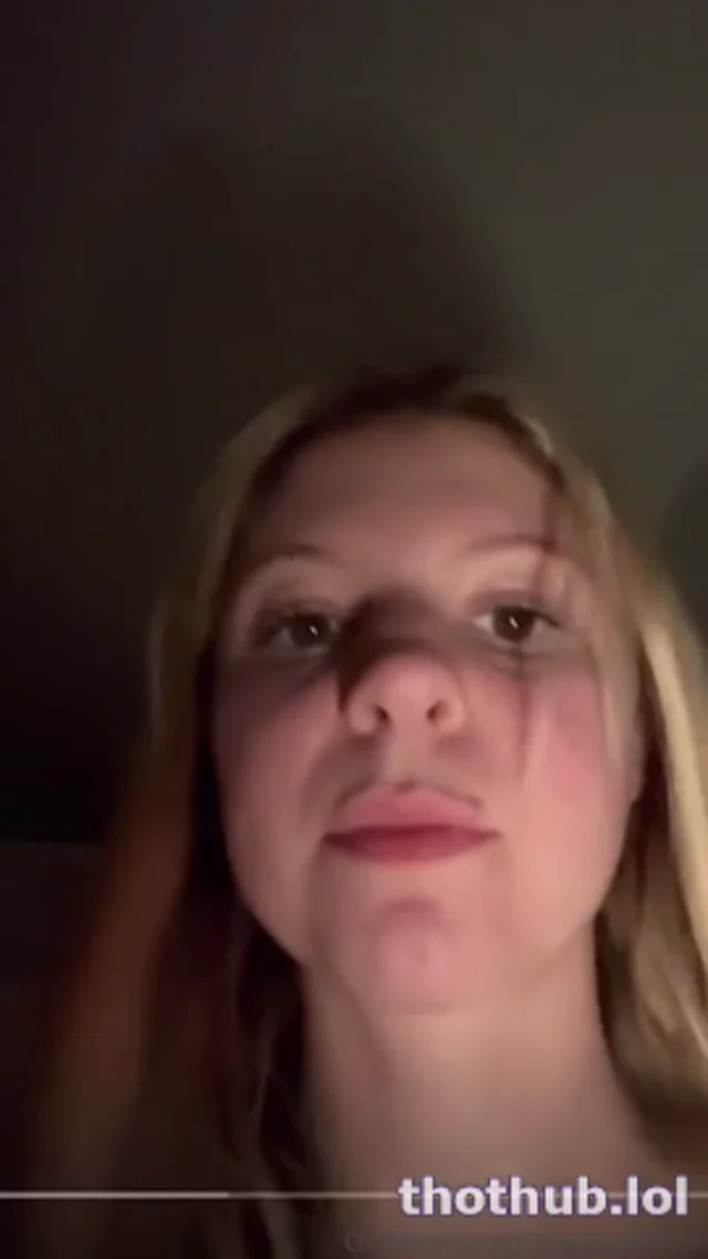 Kendall jenson rides a dildo