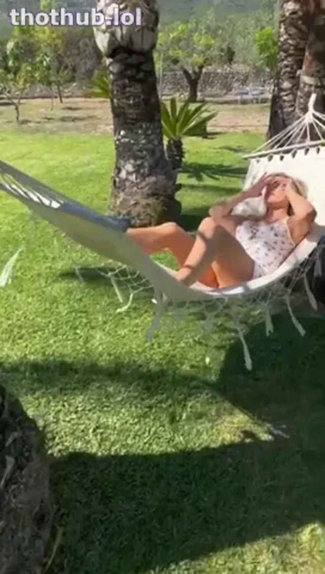 Alice – england france IG tiktok model bff vlog leaked onlyfans sextape beauty tenn