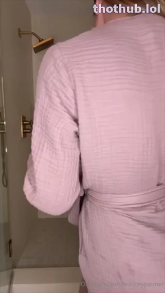 Brittney Palmer Naked in the Shower