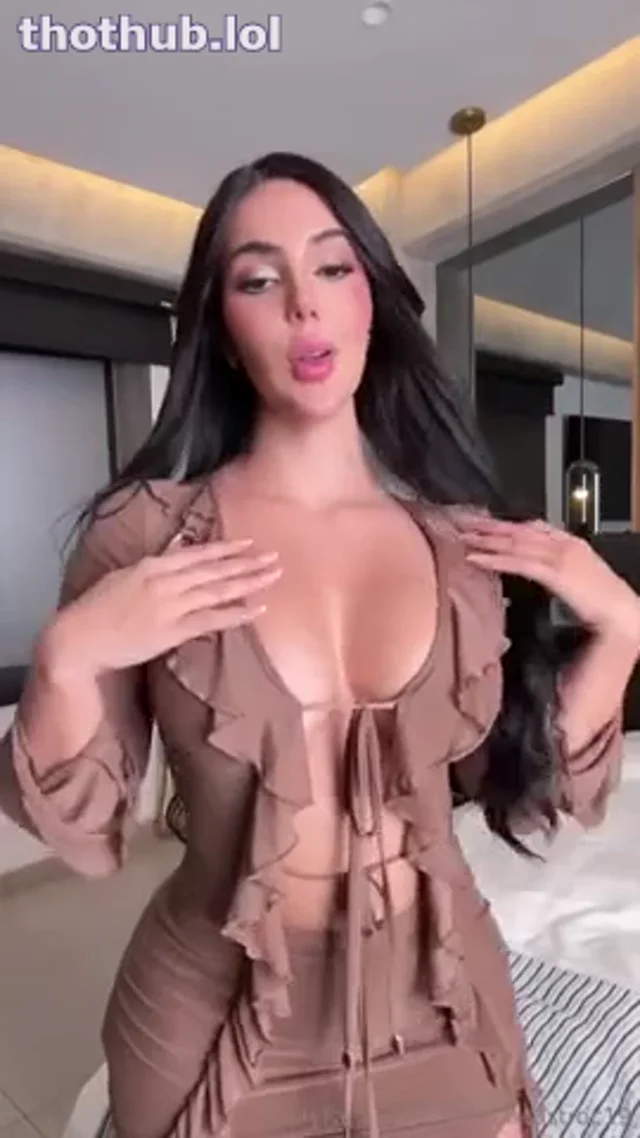 Brenda Castro 1