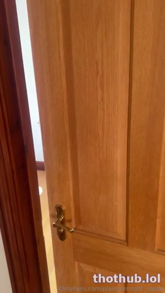 PlastererMatt bathtub blowjob