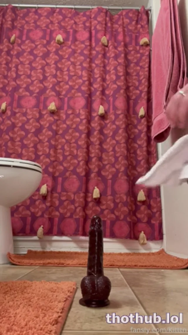 Kitttn creaming on this dildo in reverse cowgirl in my maid outfit