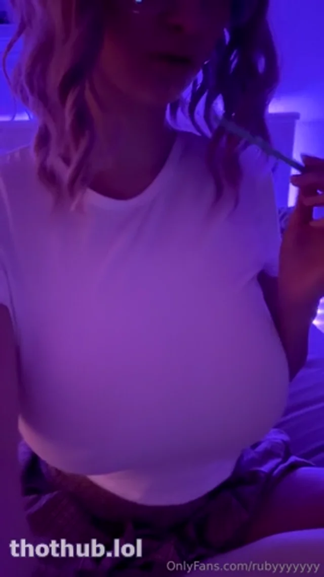 Rubyyyyyyy fake tits + masturbation ppv