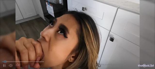 Petite Asian cutie 4 (@Jamieluna)