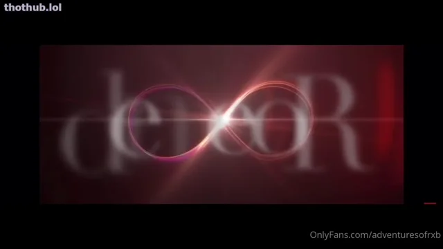 Jamie Luna squirts and fucks