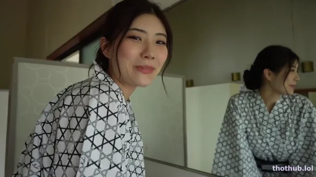 Cute japanese onsen girl