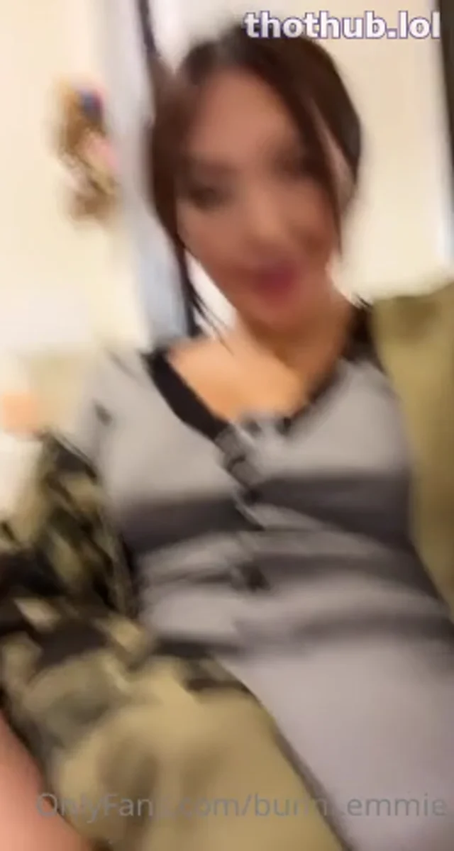 Bunni.emmie dildo masturbation 3