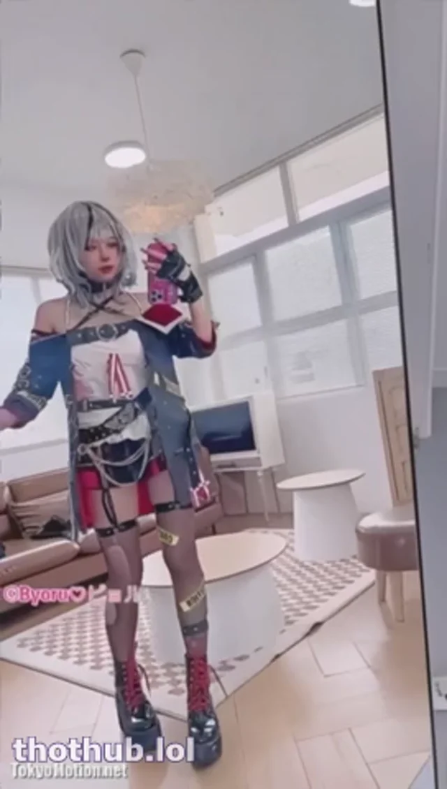 Byoru – Sakamata Chloe