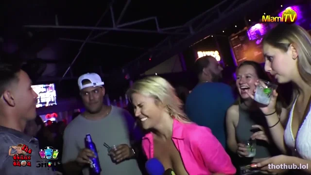 Jenny Scordamaglia shots moment 6